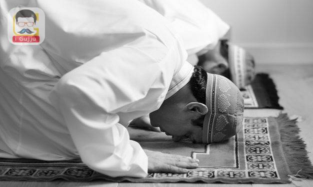 Muslim praying in Sujud posture