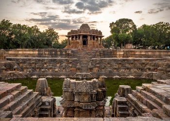 સૂર્ય મંદિર – મોઢેરા