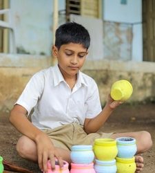 નોખું, ન્યારું, સાવ નવેલું,