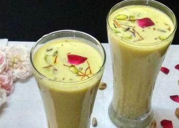 શિવરાત્રિના દિવસે ભોલેનાથને ઘરે ચઢાવો ઠંડાઇનો ભોગ, આ રીતે બનાવો તમે પણ