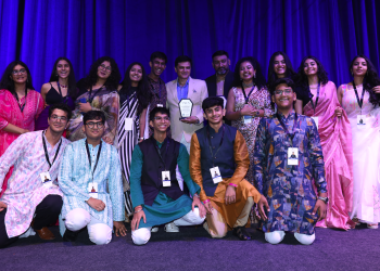 ગ્રોબ્રો દ્વારા ભારતની સૌ-પ્રથમ AI ડિબેટનું અમદાવાદમાં સફળ આયોજન